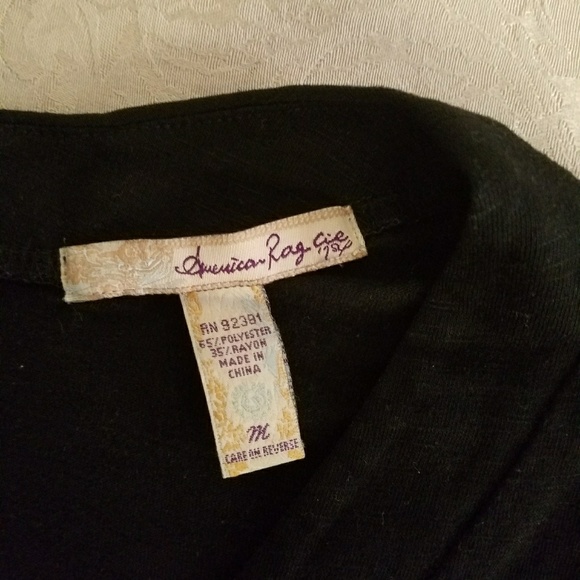 Top - Picture 3 of 3